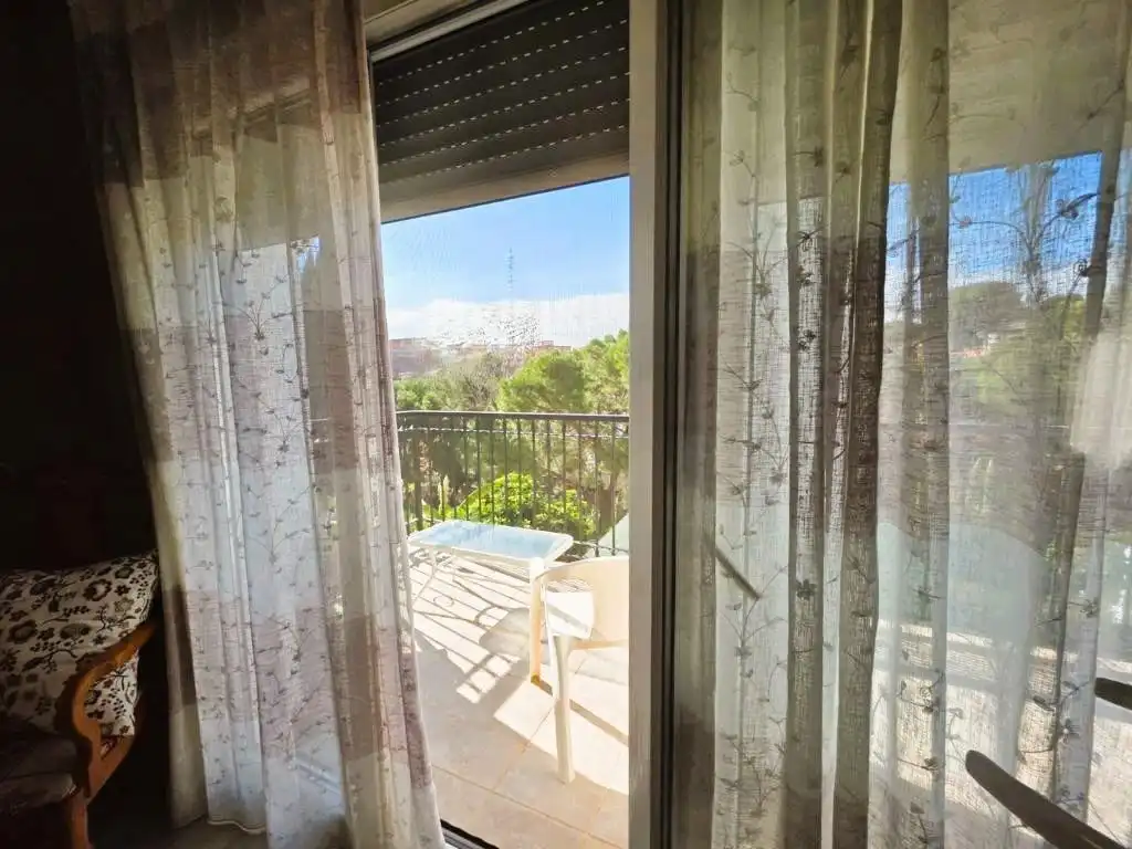 Dormitori de Casa o xalet en venda en Málaga amb Aire condicionat, Jardí privat i Terrassa