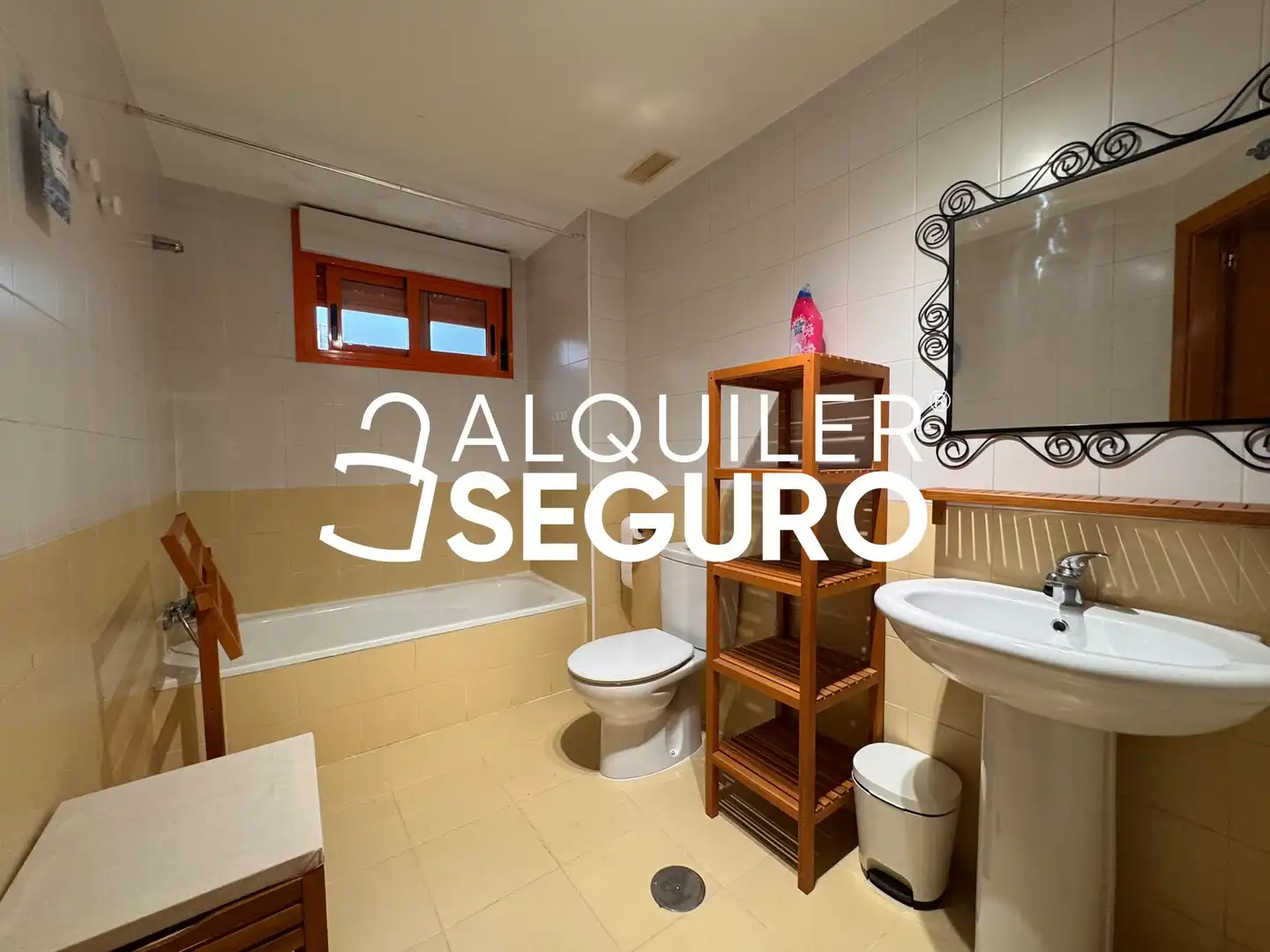 Bany de Pis de lloguer en Carabanchel