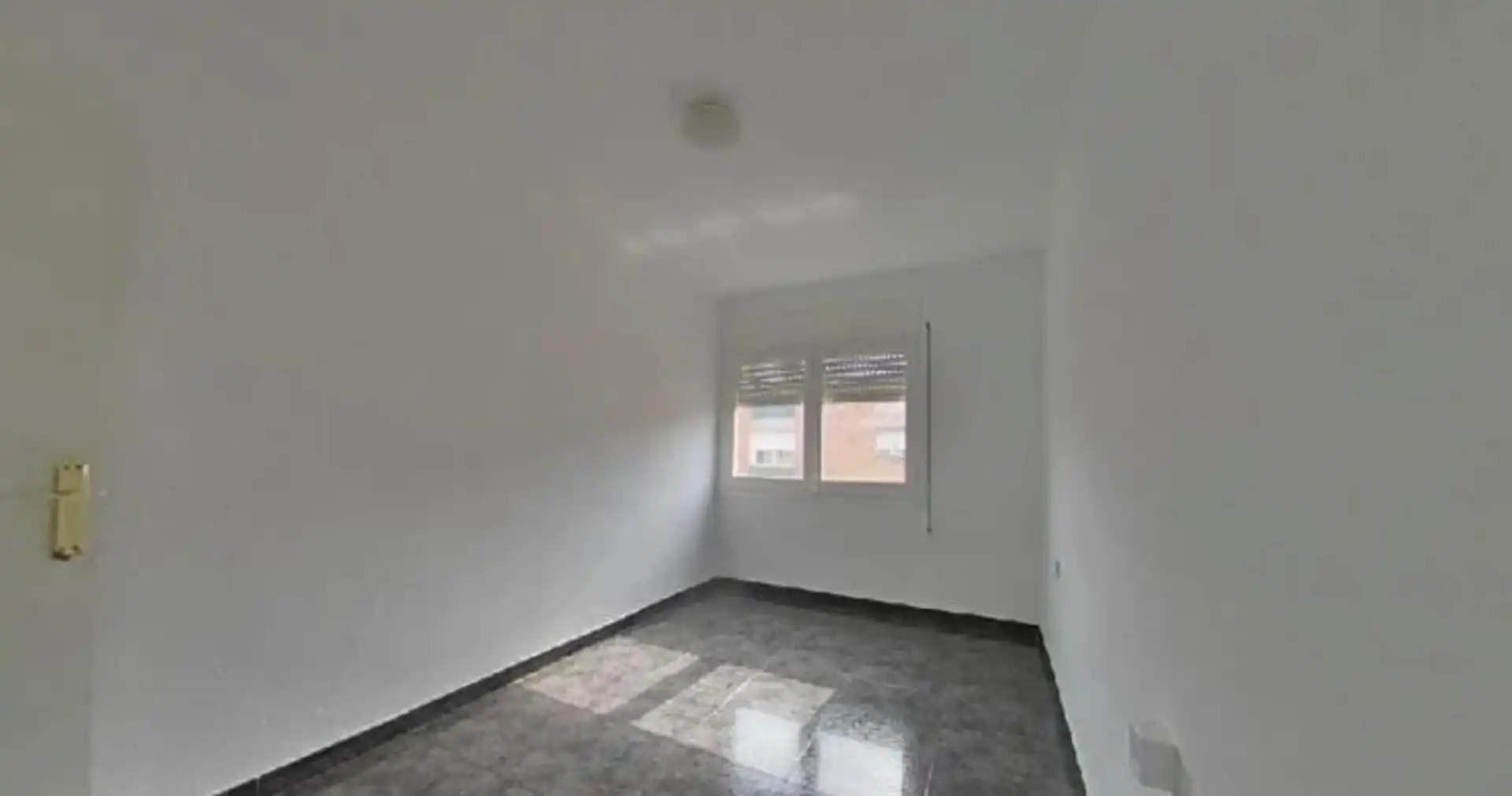 Schlafzimmer von Wohnungen zum Verkauf in Sabadell mit Balkon