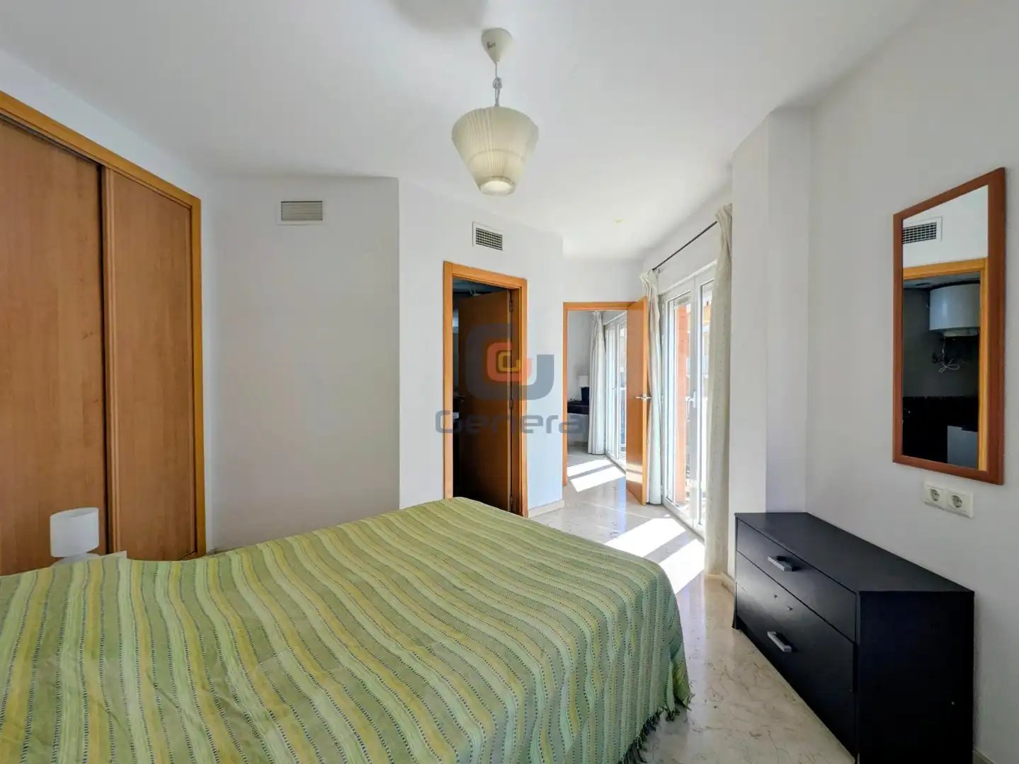 Schlafzimmer von Wohnungen zum Verkauf in Alicante / Alacant mit Klimaanlage, Heizung und Abstellraum
