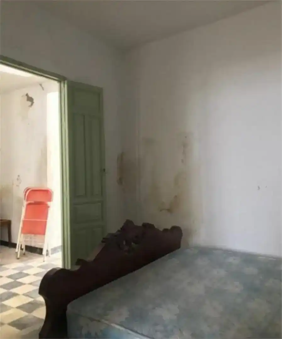 Habitación de Casa adosada en venta en El Pedroso, Sevilla