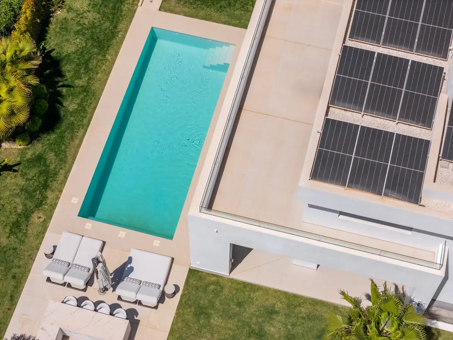 Piscina de Casa o xalet en venda en Rïo Real - Los Monteros