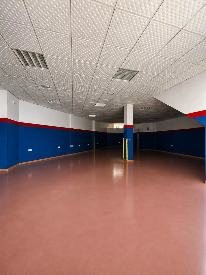 Local comercial en venda a Los Barrios