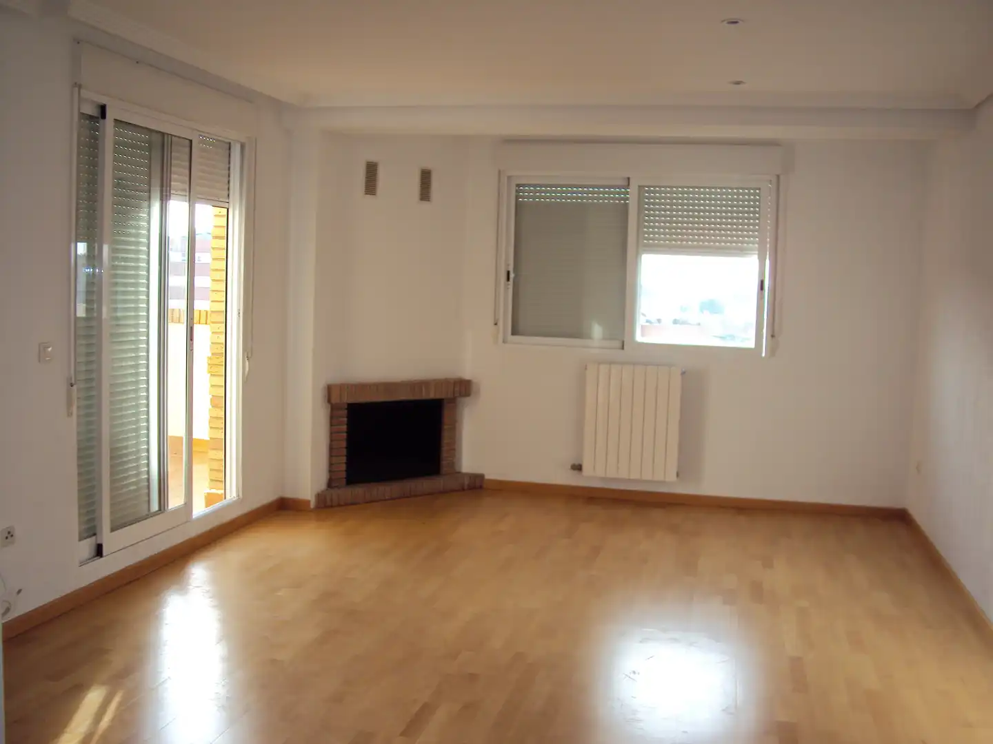 Wohnung zur Miete in Calle la Paz, Balazote