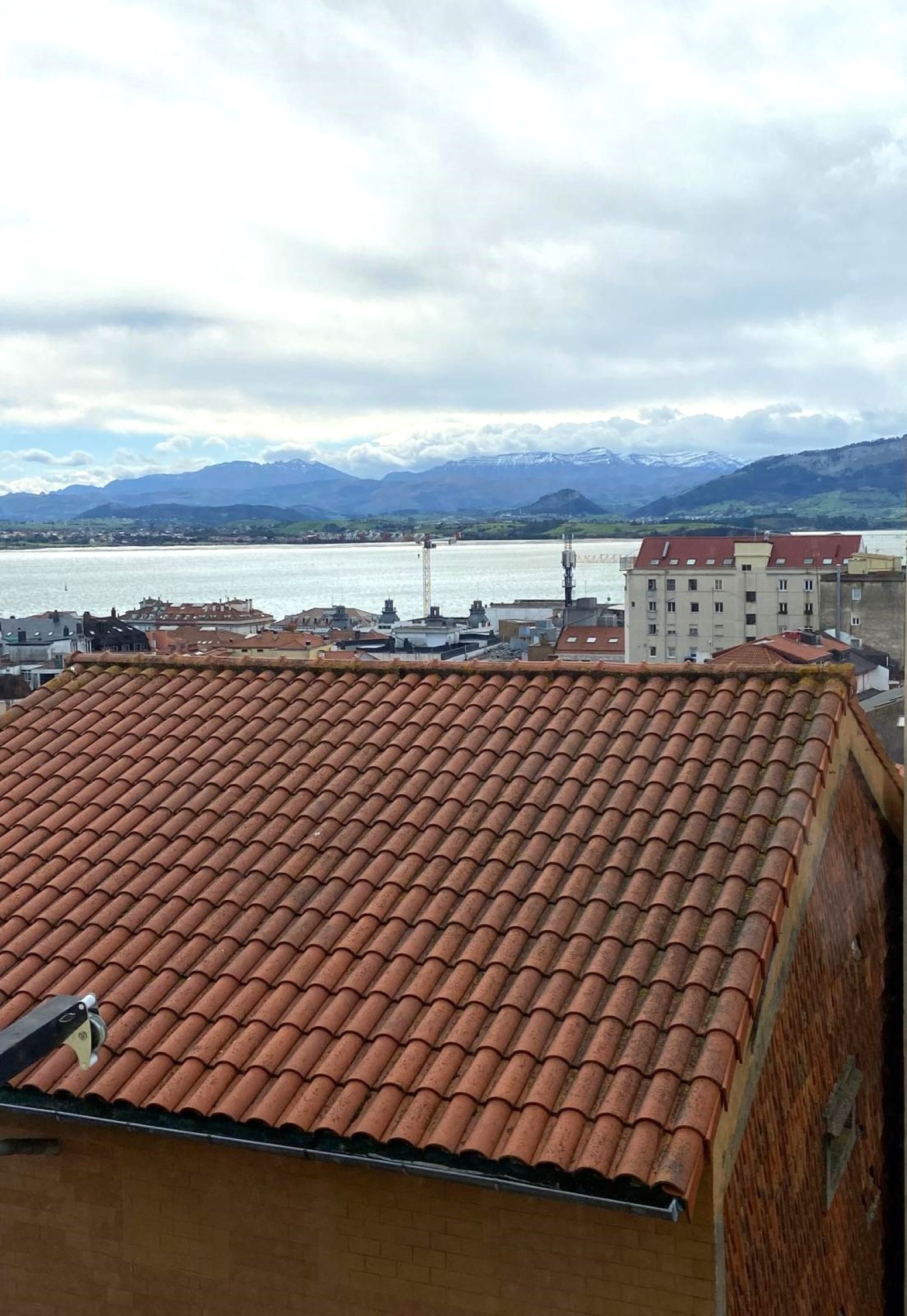 Vista exterior de Pis en venda en Santander amb Moblat