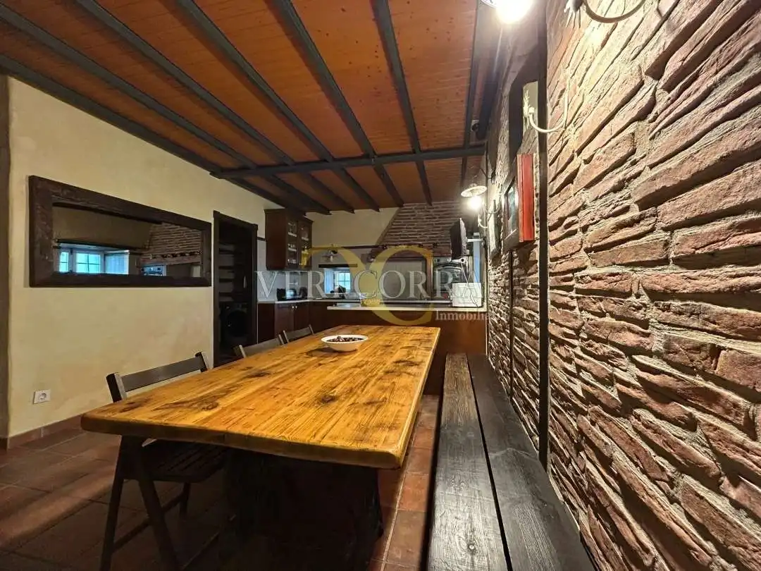 Casa adosada en venda en Llanes amb Calefacció i Moblat