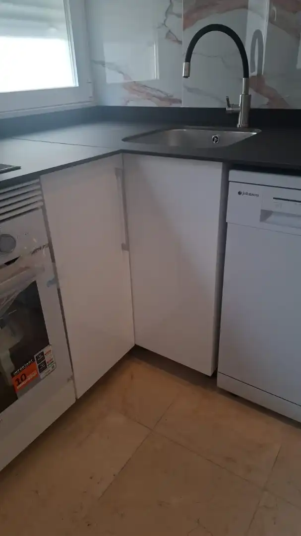 Estudio de alquiler en Calle de Sebastián Elcano, Palos de Moguer
