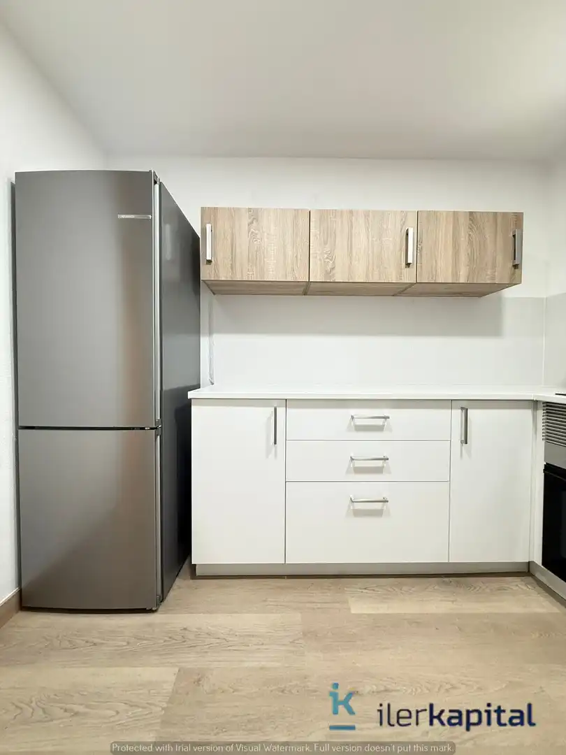 Küche von Wohnung zum Verkauf in Lleida mit Klimaanlage, Heizung und Abstellraum
