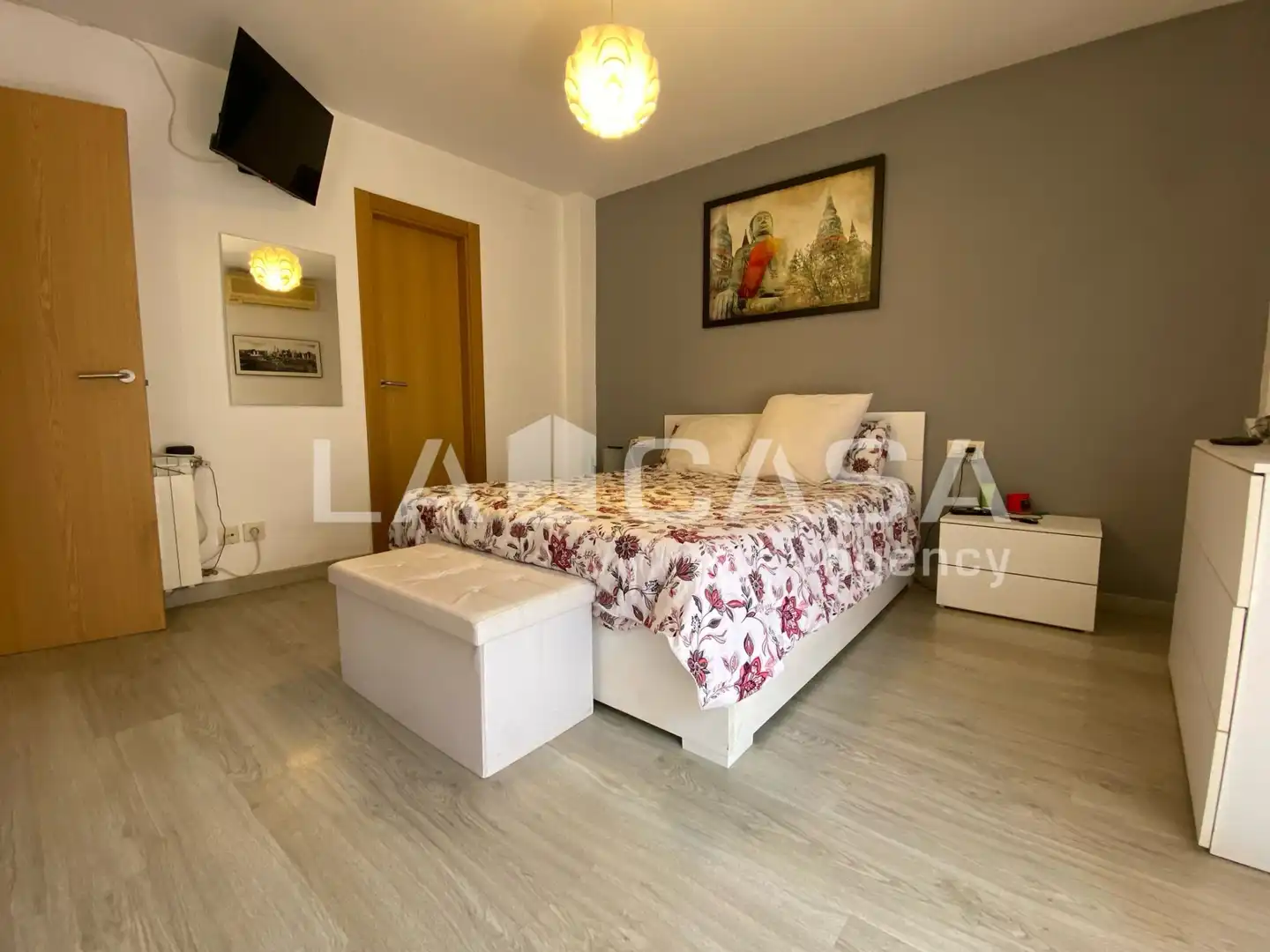 Bedroom of Houses for sale in Badalona  with Terrace, Furnished and Oven