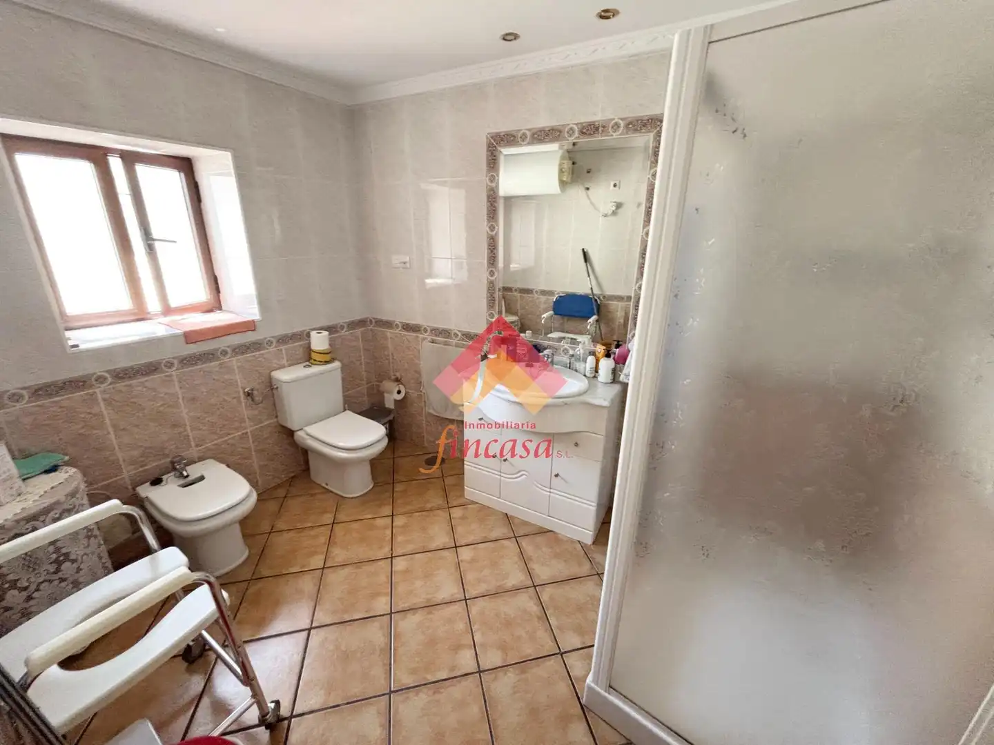 Bathroom of Houses for sale in Ronda  with Terrace, Storage room and Balcony