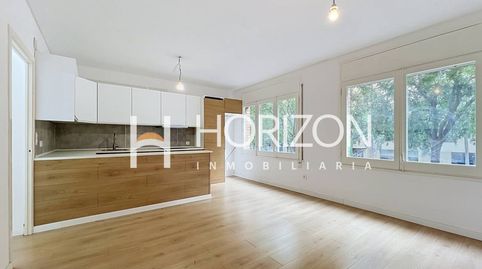 Foto 2 de Piso en venta en Paseo Maragall, La Font d'en Fargues, Barcelona Capital