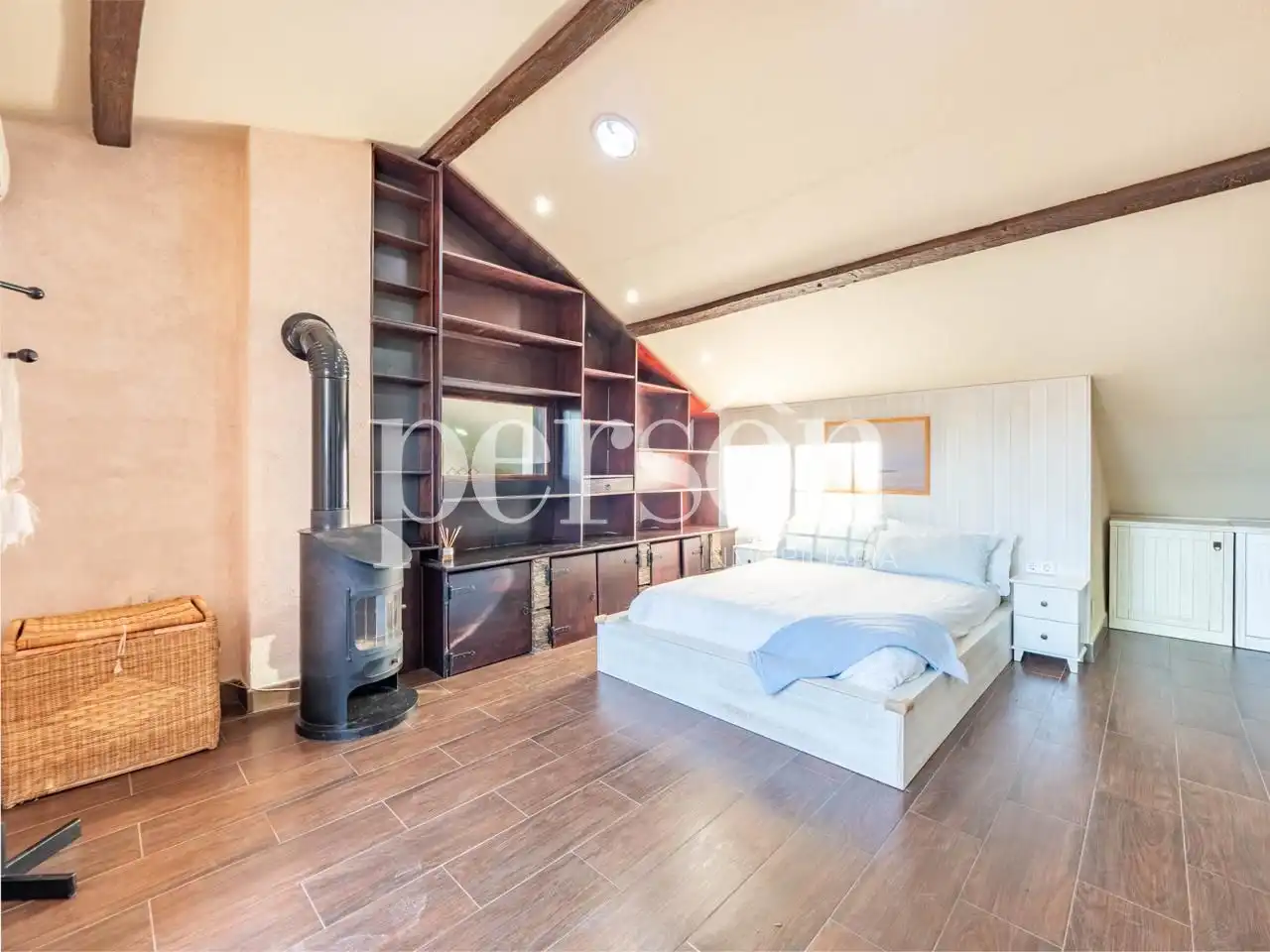 Dormitori de Casa o xalet en venda en Paterna amb Aire condicionat, Terrassa i Moblat