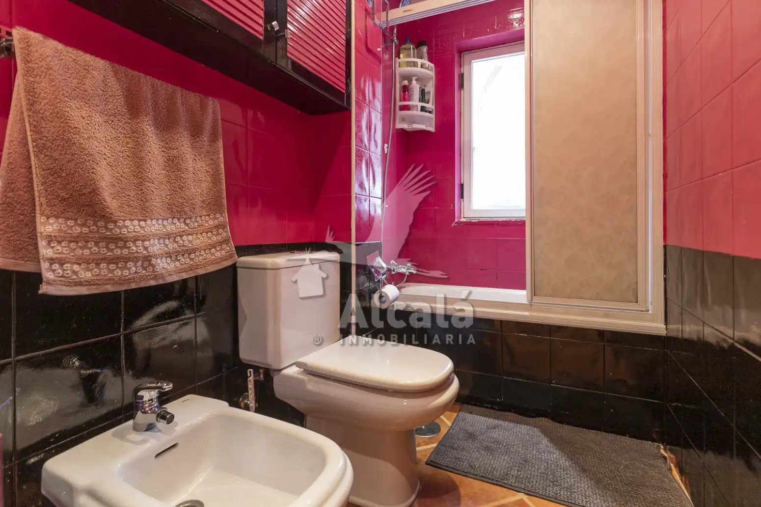 Baño de Piso en venta en Madrid con Calefacción y Terraza