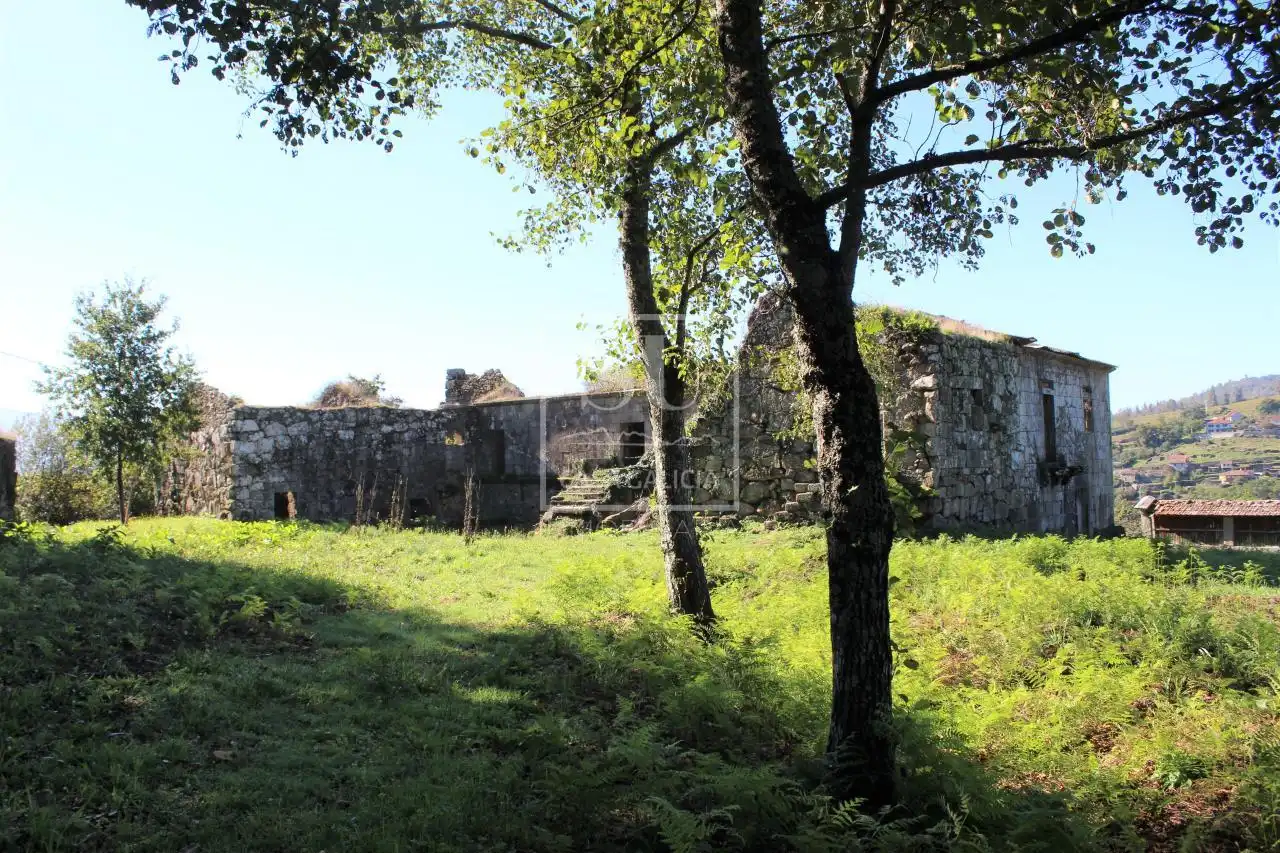 Casa rústica amb jardí en venda a As Neves, imagen 9