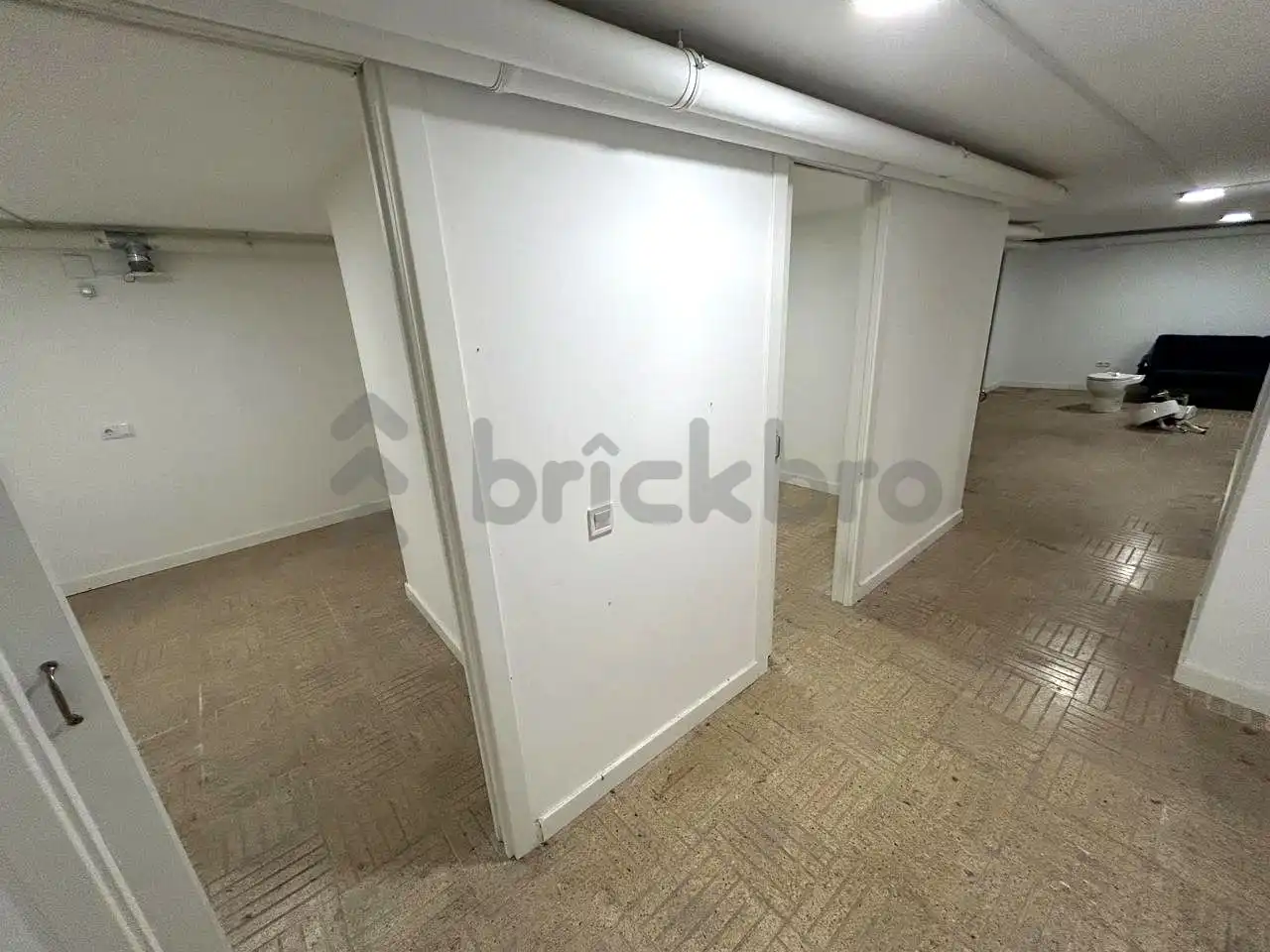 Business premises for sale in De La Manigua, imagen 32