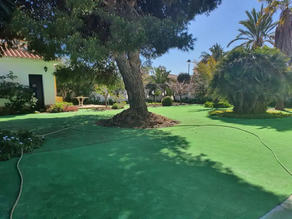 Chalet con jardín en venta en Centro Internacional, imagen 30