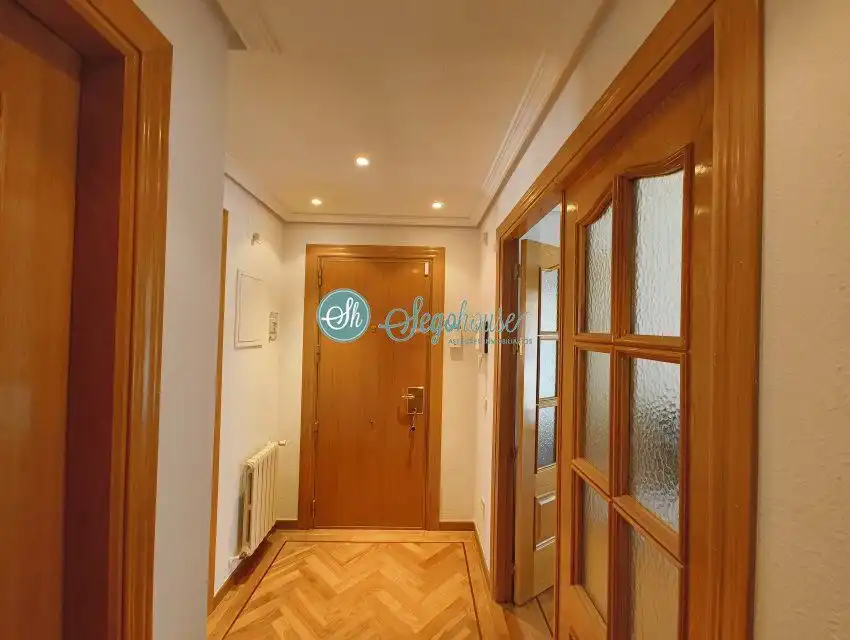 Piso de alquiler en Segovia con Calefacción y Parquet