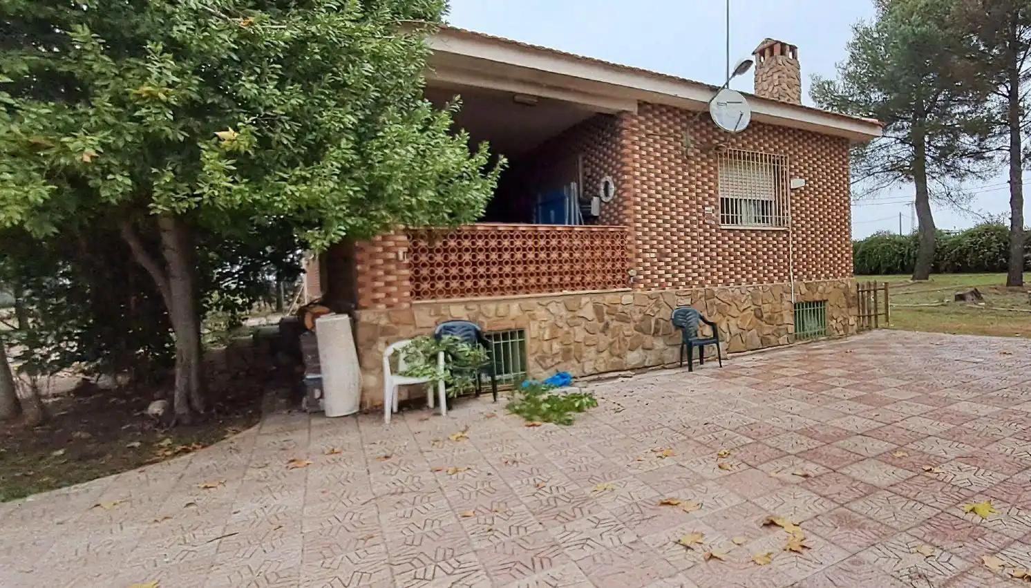 Vista exterior de Casa o xalet en venda en Ciudad Real amb Aire condicionat i Calefacció