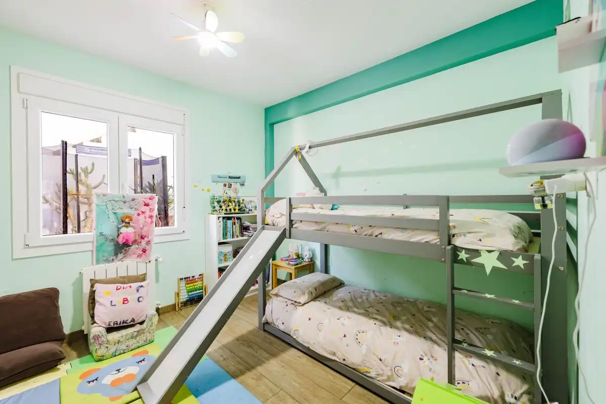 Bedroom of Houses for sale in Málaga  with Air Conditioner, Heating and Private garden