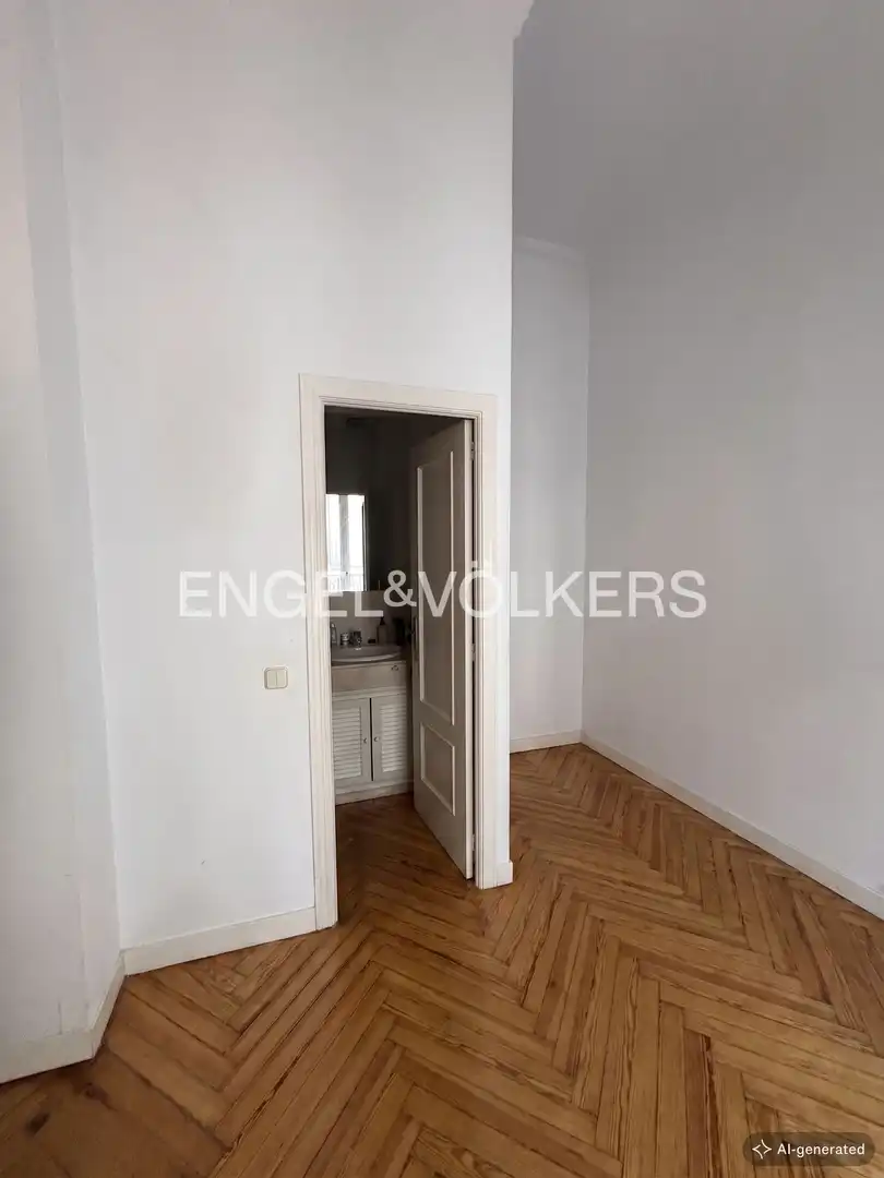 Piso en venta en Madrid con Aire acondicionado, Calefacción y Balcón