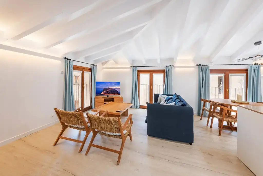 Sala d'estar de Apartament en venda en Pollença amb Aire condicionat, Moblat i Internet