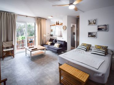 Apartamento en venta en Cala Blanca