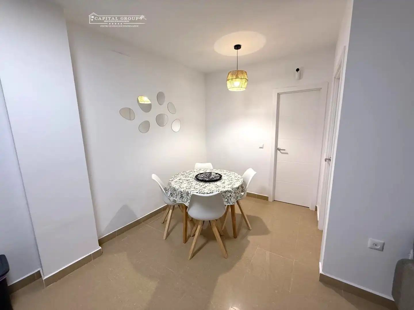 Esszimmer von Wohnungen zur Miete in Punta Umbría mit Möbliert, Waschmaschine und Mikrowelle