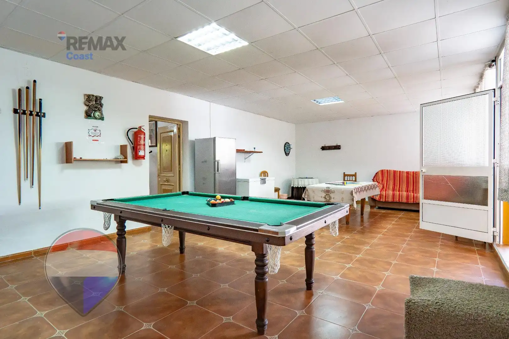 Houses for sale in Cuevas Bajas  with Heating, Private garden and Swimming Pool