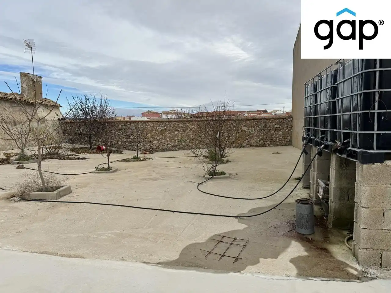 Terrasse von Fabrikhallen zum Verkauf in Villares del Saz
