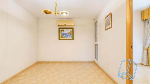 Foto 5 de Piso en venta en Carrer de L'encarnació, El Baix Guinardó, Barcelona