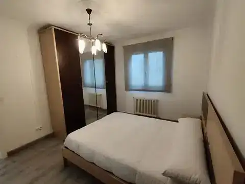 Schlafzimmer von Wohnung zur Miete in Lugo Capital mit Balkon