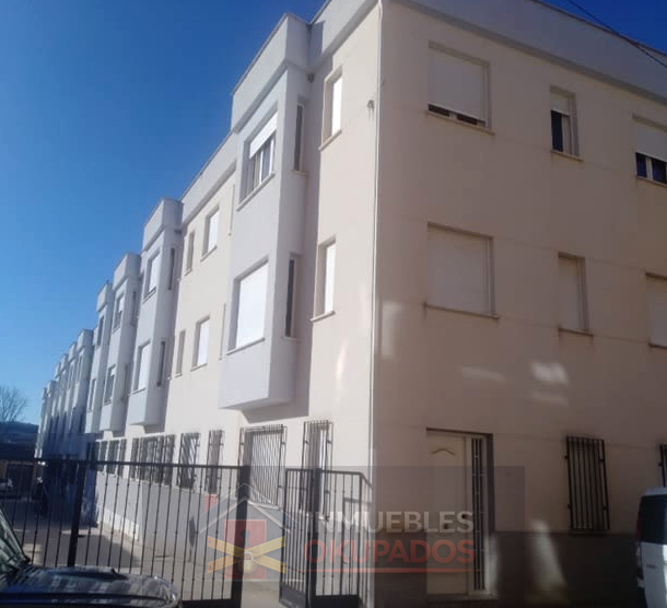 Vista exterior de Piso en venta en Arcas del Villar con Trastero