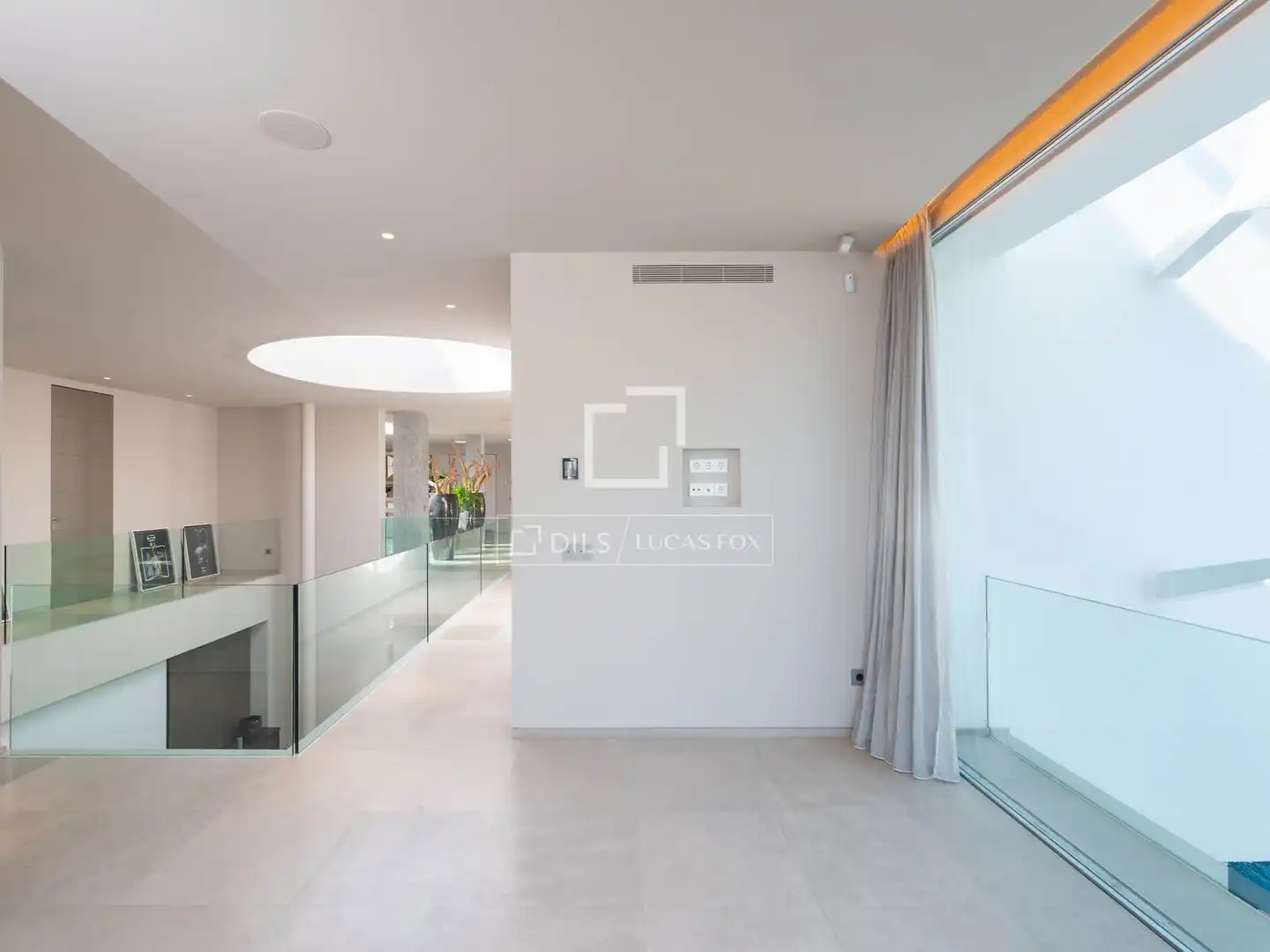 Houses for sale in Santa Eulària des Riu  with Air Conditioner, Heating and Private garden