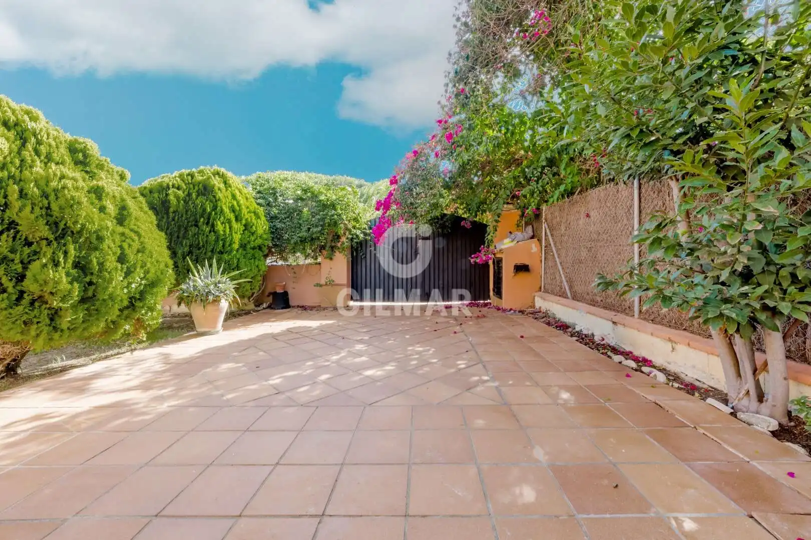Garden of Houses for sale in Conil de la Frontera  with Heating and Private garden