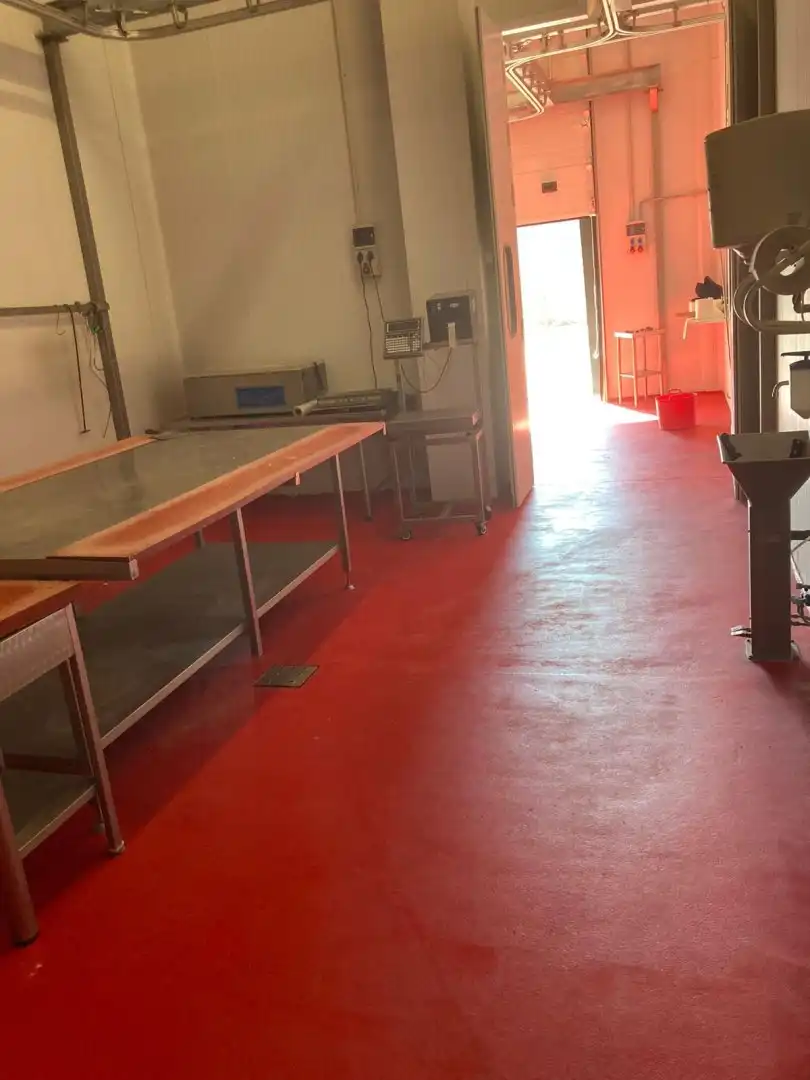 Nau industrial en venda en Jaén