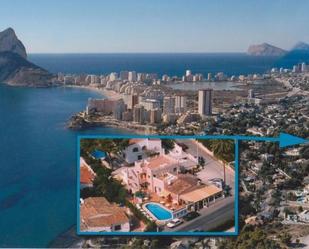 Vista exterior de Edifici en venda en Calpe / Calp