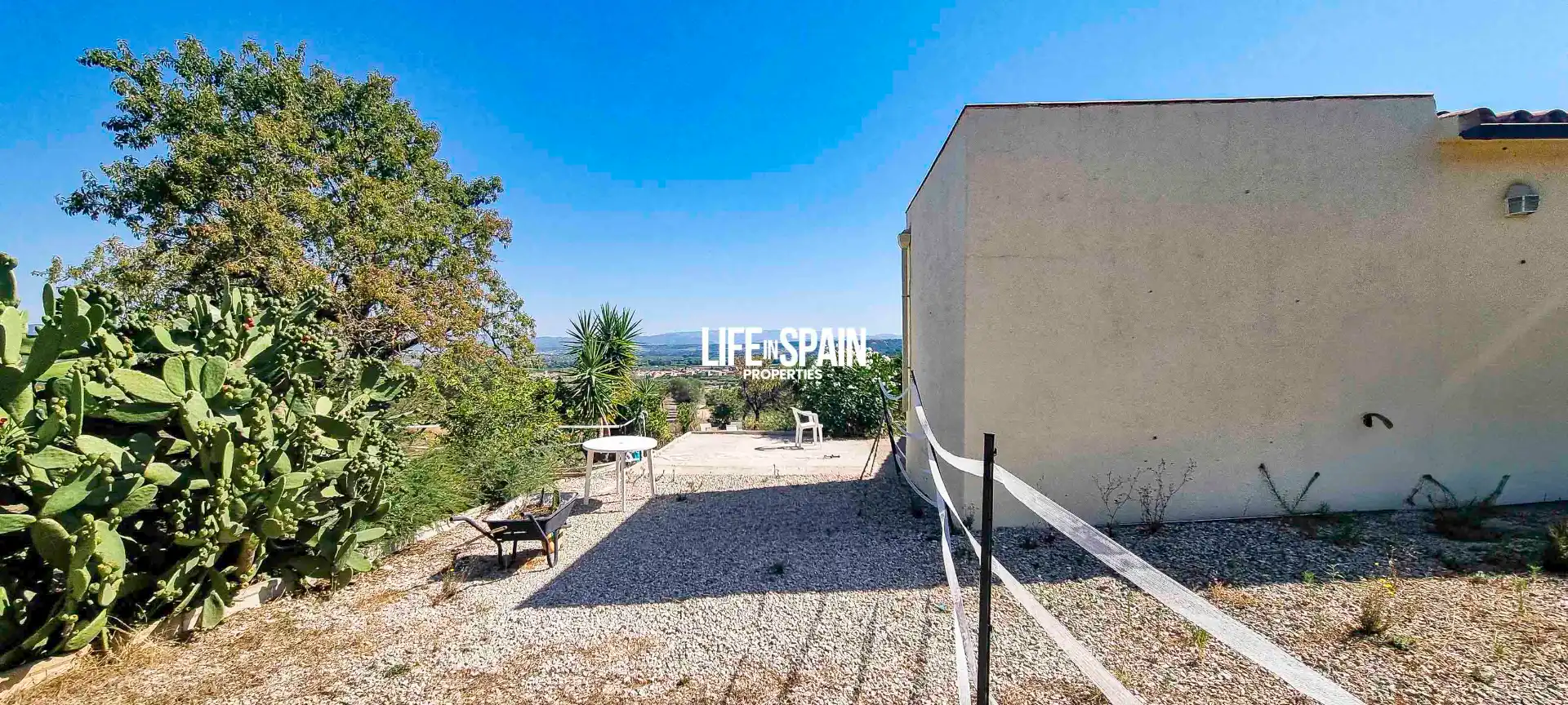 Vista exterior de Casa o chalet en venta en Ginestar con Calefacción, Jardín privado y Terraza