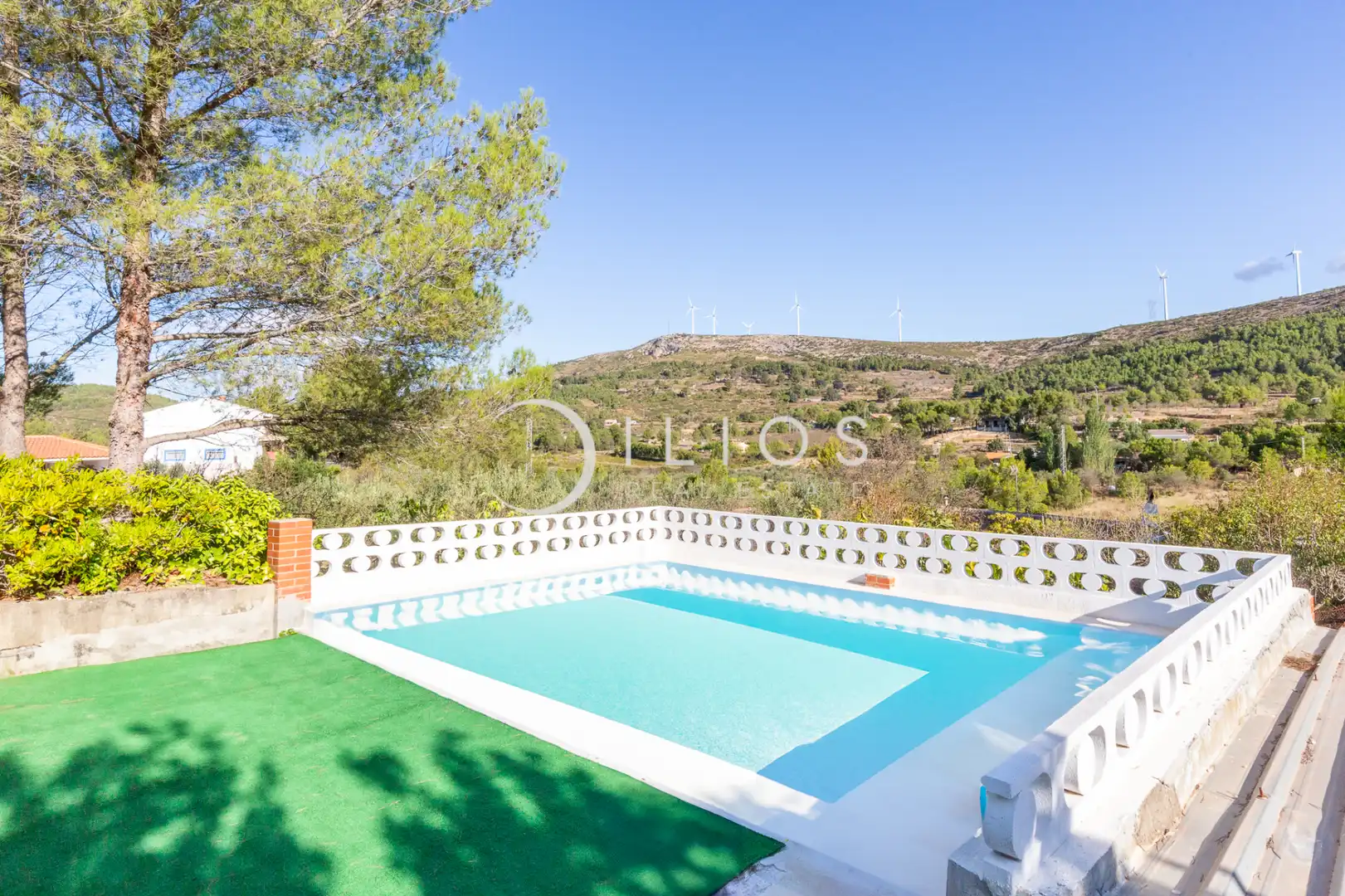 Piscina de Finca rústica en venda en Buñol amb Aire condicionat, Calefacció i Jardí privat