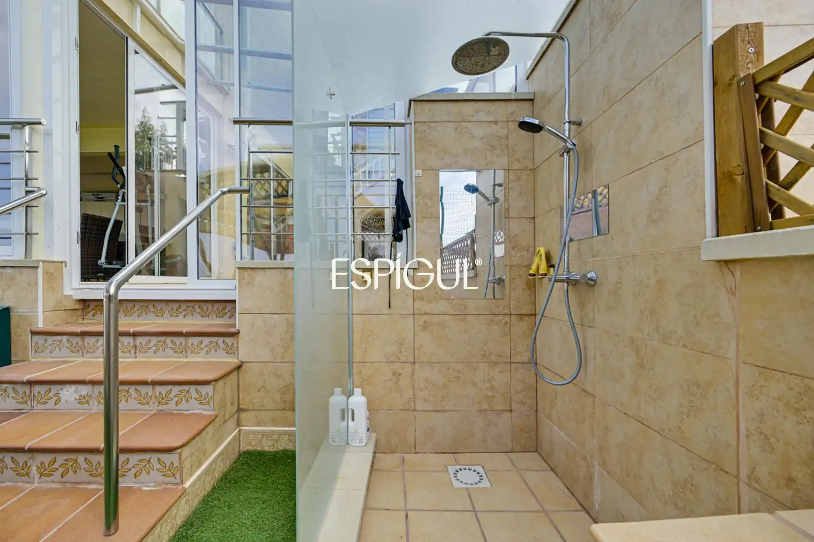 Bathroom of Houses for sale in Rubí  with Air Conditioner, Heating and Terrace