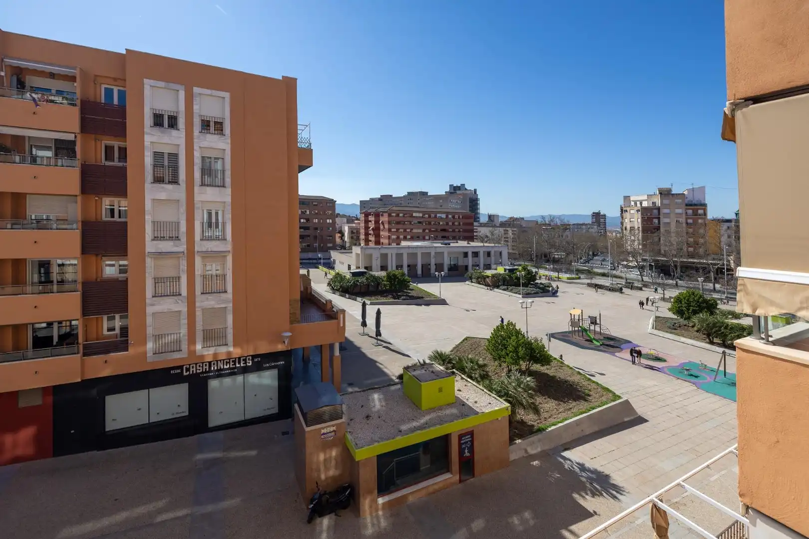 Piso con terraza en venta en Plaza CIUDAD DE LOS CARMENES, imagen 28