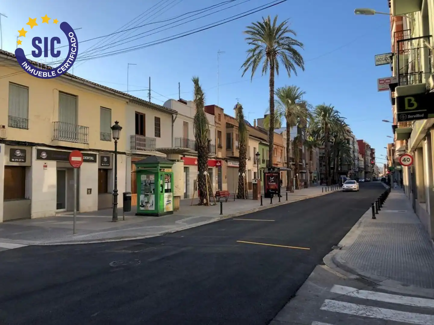 Vista exterior de Local en venta en Valencia