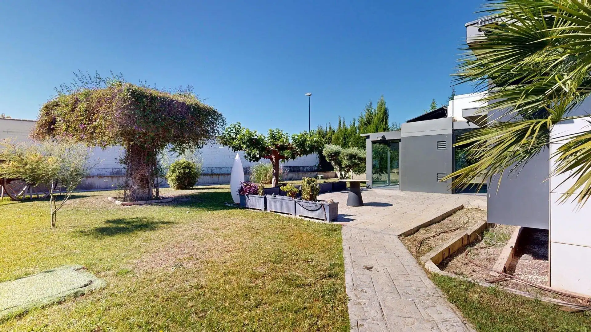 Jardín de Casa o chalet en venta en Zaragoza con Aire acondicionado, Calefacción y Jardín privado