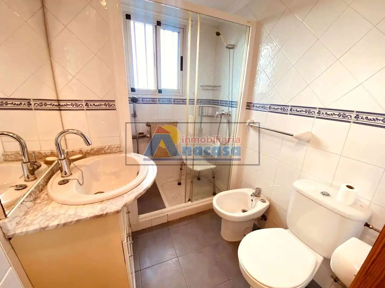 Baño de Casa o chalet en venta en Oliva con Aire acondicionado, Terraza y Trastero