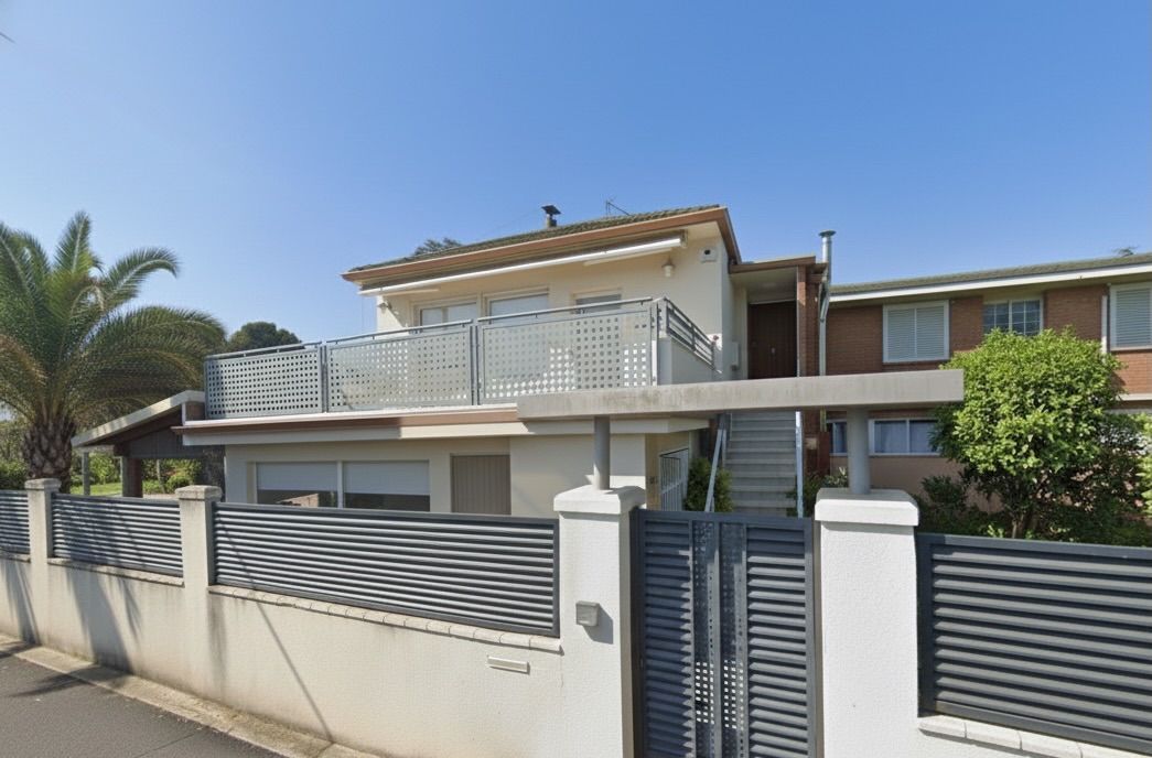 Exterior view of House or chalet for sale in  Zaragoza Capital  with Air Conditioner, Heating and Private garden