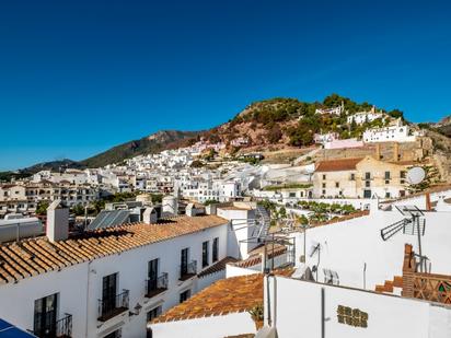 Außenansicht von Wohnungen zum verkauf in Frigiliana mit Klimaanlage und Terrasse