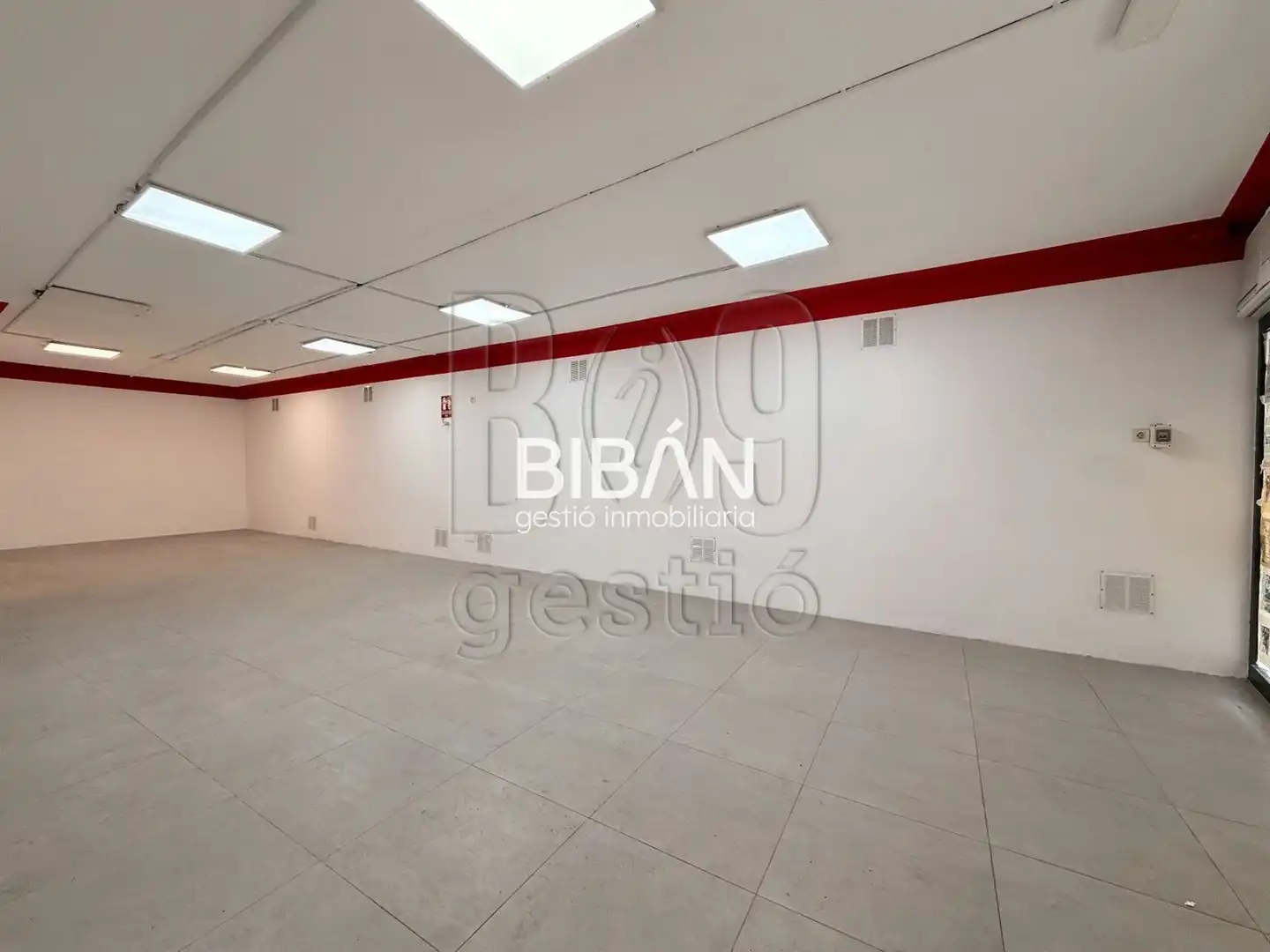 Local en venta en Tarragona con Aire acondicionado