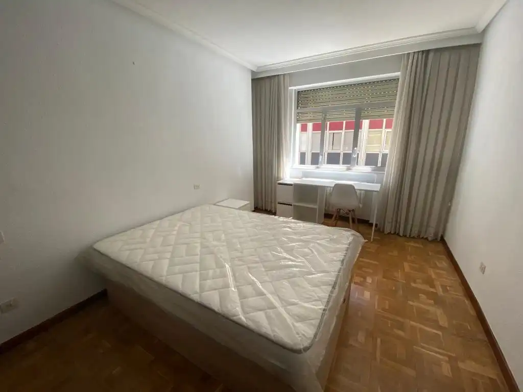 Piso con terraza en alquiler en RODRIGUEZ FABRES, imagen 10
