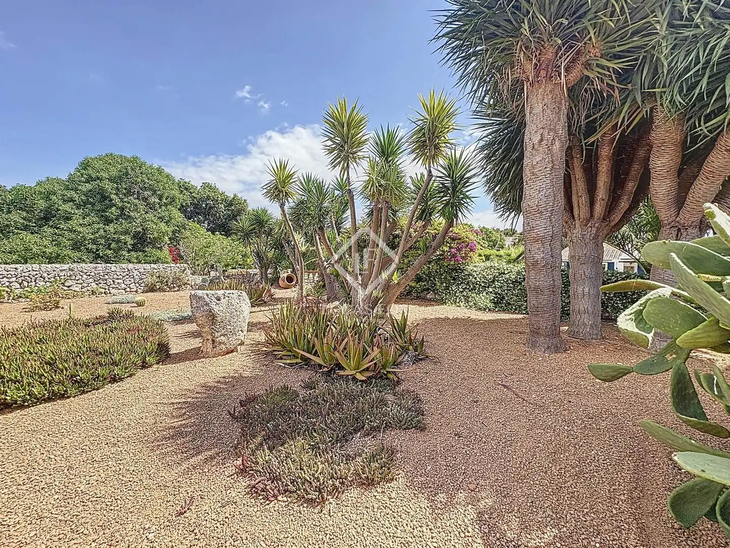 Jardín de Finca rústica en venta en Es Castell con Aire acondicionado, Calefacción y Jardín privado