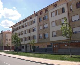 Exterior view of Flat for sale in Arroyo de la Encomienda  with Heating, Parquet flooring and Storage room