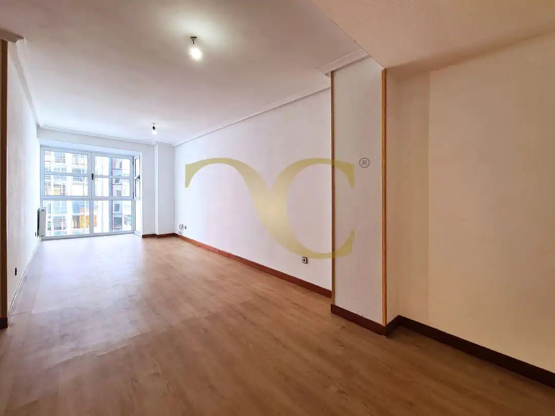 Flat with lift for sale in Calle del General Elorza